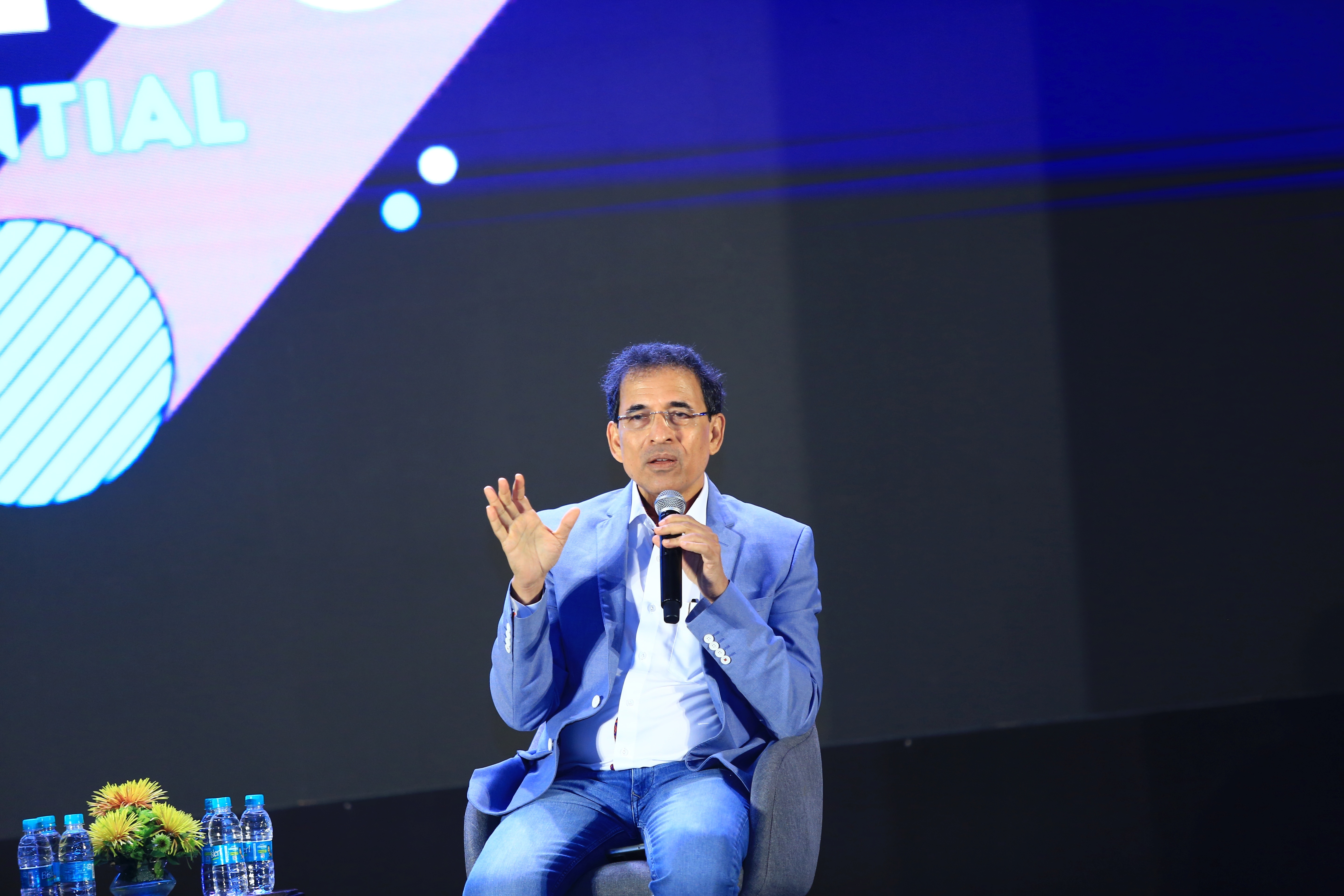 Harsha Bhogle speaks at ThoughtSpot company kickoff in Bangalore